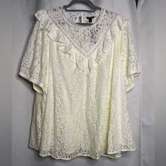 Torrid Lace Ruffle Detail Pale Yellow Blouse 4X - Picture 5 of 14